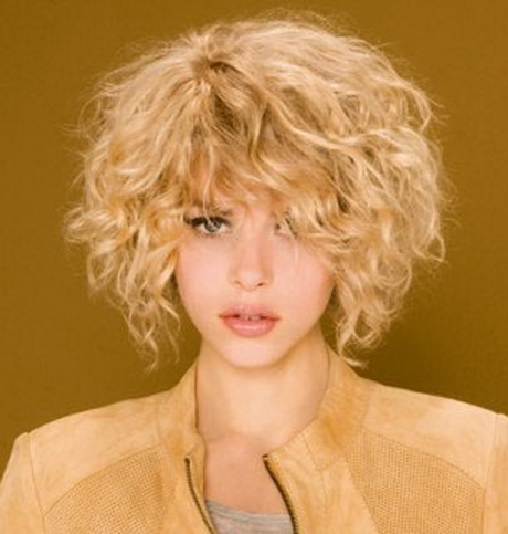 boucle-cheveux-court-26-7 Boucle cheveux court