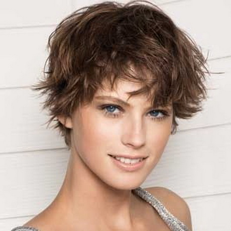 cheveux-courts-fille-63 Cheveux courts fille