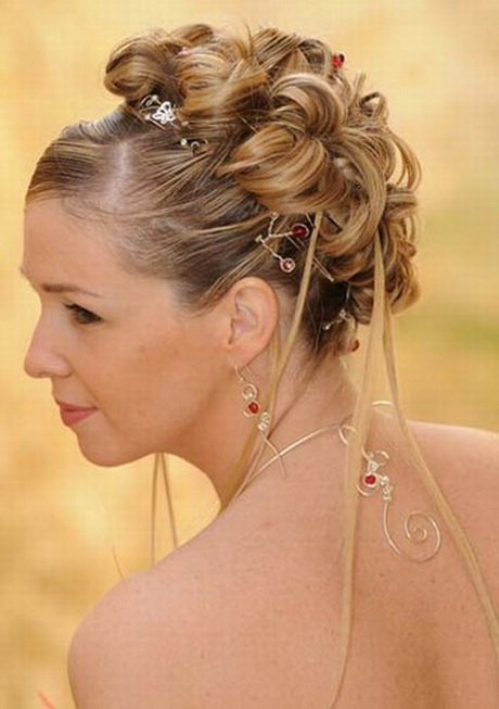 chignon-et-coiffure-de-mariage-91-8 Chignon et coiffure de mariage