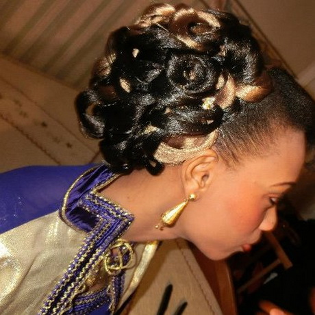 coiffure-afro-pour-mariage-04 Coiffure afro pour mariage