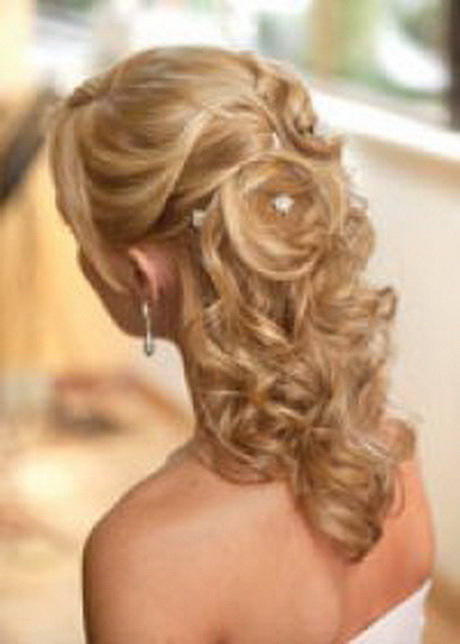 coiffure-cheveux-mi-long-mariage-14-9 Coiffure cheveux mi long mariage