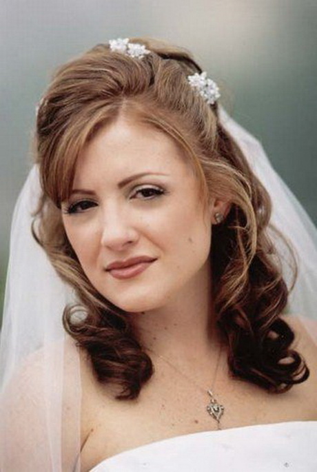 coiffure-de-mariage-cheveux-lachs-79-12 Coiffure de mariage cheveux lachés