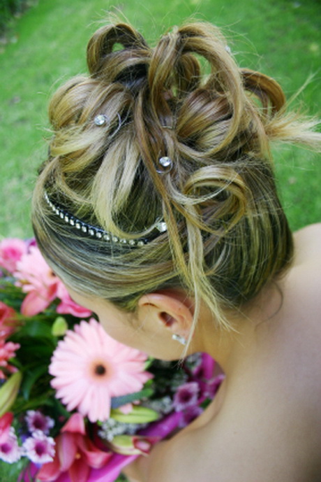 coiffure-mariage-chignon-haut-69-2 Coiffure mariage chignon haut