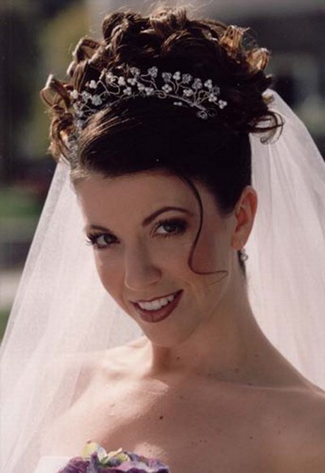 coiffures-de-mariage-cheveux-courts-84-18 Coiffures de mariage cheveux courts