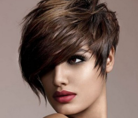 coup-de-cheveux-court-femme-11-5 Coup de cheveux court femme