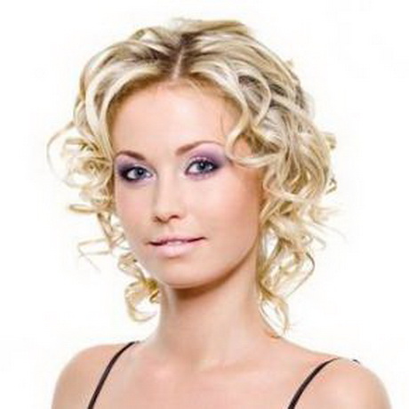 coupe-cheveux-boucles-femme-17-15 Coupe cheveux boucles femme