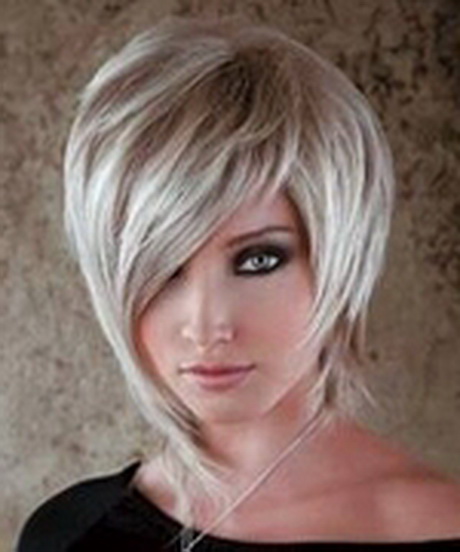 coupe-cheveux-court-2015-femme-18-8 Coupe cheveux court 2015 femme