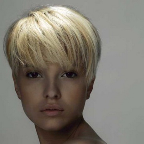 coupe-cheveux-courts-boule-femme-33-2 Coupe cheveux courts boule femme