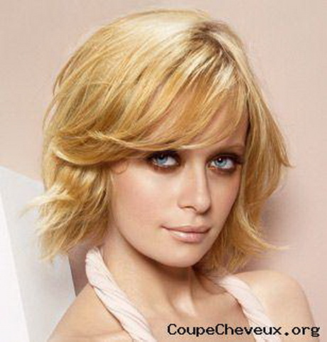 coupe-cheveux-mi-court-femme-04-16 Coupe cheveux mi court femme