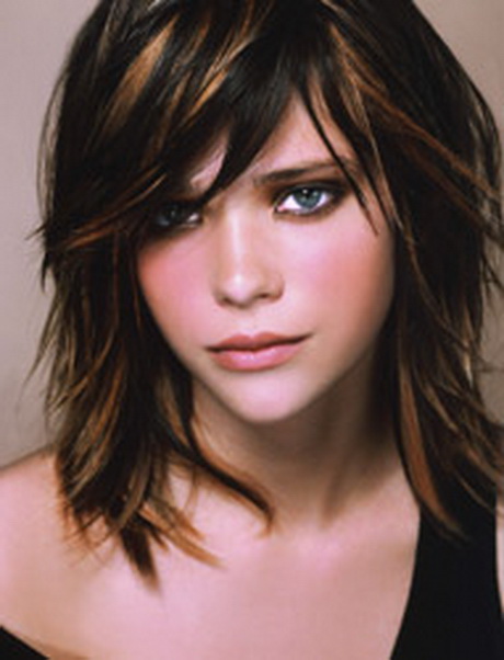 coupe-cheveux-moderne-femme-12-12 Coupe cheveux moderne femme