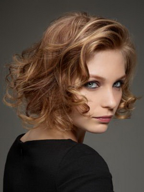 coupe-de-cheveux-court-femme-hiver-2014-42-6 Coupe de cheveux court femme hiver 2014