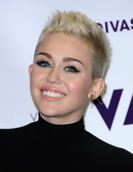 miley-cyrus-cheveux-court-40-7 Miley cyrus cheveux court