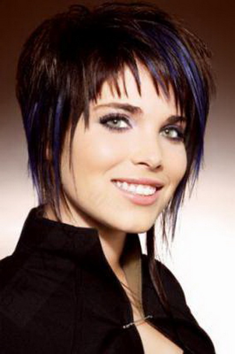 photos-coupes-cheveux-courts-femme-48-9 Photos coupes cheveux courts femme