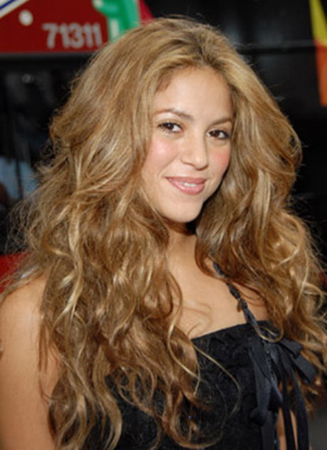 shakira-cheveux-court-12-12 Shakira cheveux court