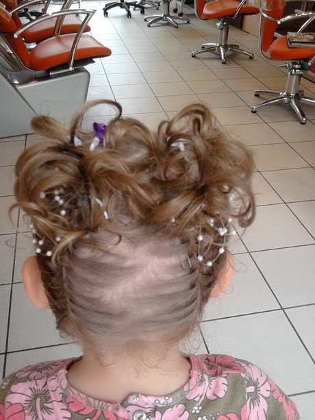 chignon-enfant-44_15 Chignon enfant