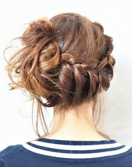 coiffure-chignon-swag-52_16 Coiffure chignon swag