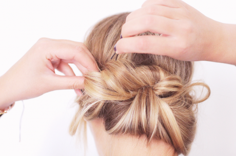 se-faire-un-chignon-flou-11_2 Se faire un chignon flou