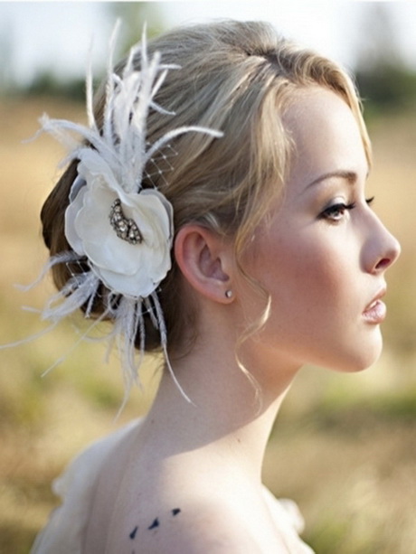 coiffure-mariage-avec-accessoire-97_11 Coiffure mariage avec accessoire