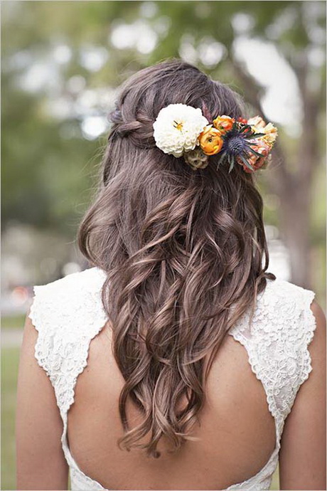 coiffure-mariage-avec-fleurs-19_8 Coiffure mariage avec fleurs