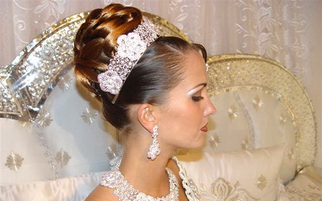 coiffure-orientale-pour-mariage-29_5 Coiffure orientale pour mariage