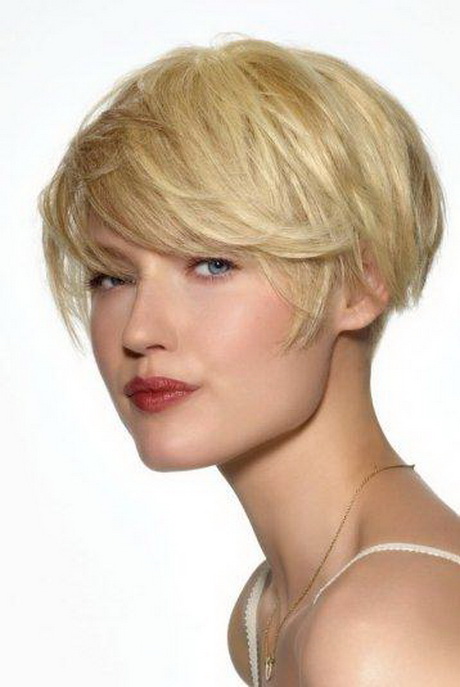 modele-coiffure-femme-carre-degrade-65_13 Modele coiffure femme carre degrade