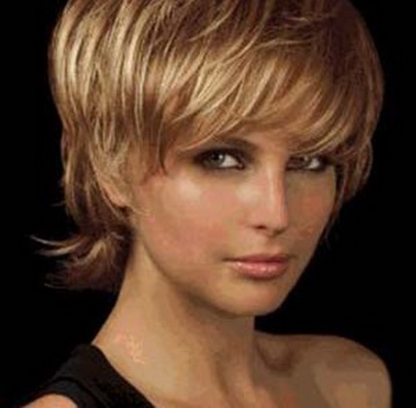 modle-coiffure-femme-carr-78_14 Modèle coiffure femme carré