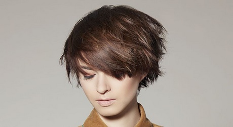 cheveux-court-tendance-2018-78_10 Cheveux court tendance 2018