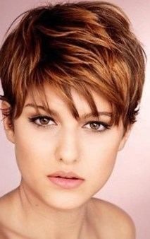 coiffure-courte-femme-t-2018-76_4 Coiffure courte femme été 2018