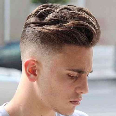 Les tendances coupe de cheveux pour homme Automne,Hiver 2017,2018