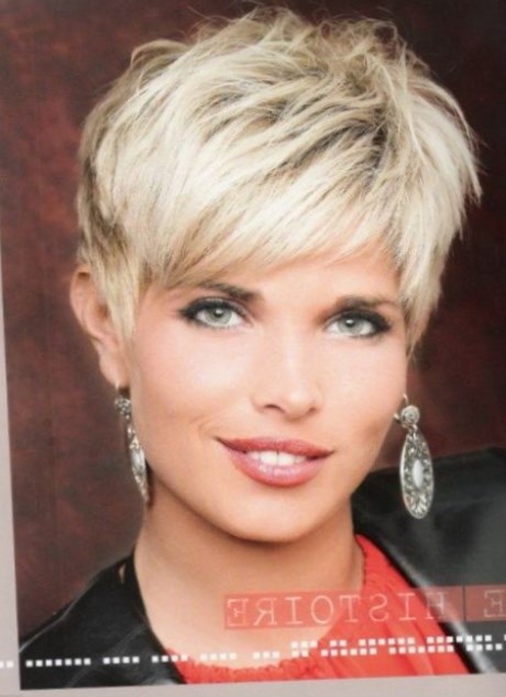 photos-coupe-courte-femme-2018-94 Photos coupe courte femme 2018