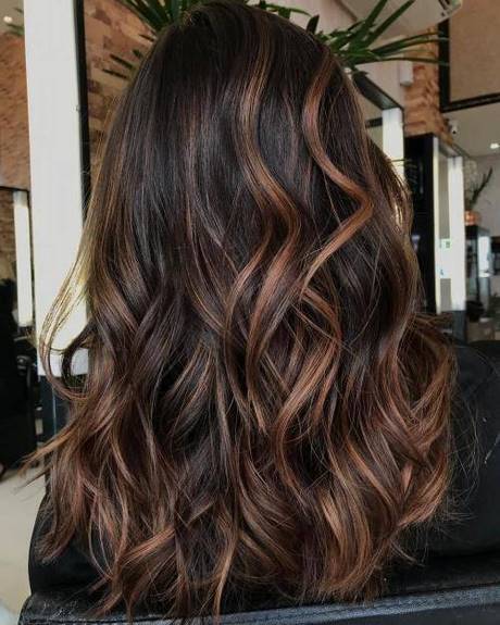couleurs-cheveux-2023-89_3 Couleurs cheveux 2023