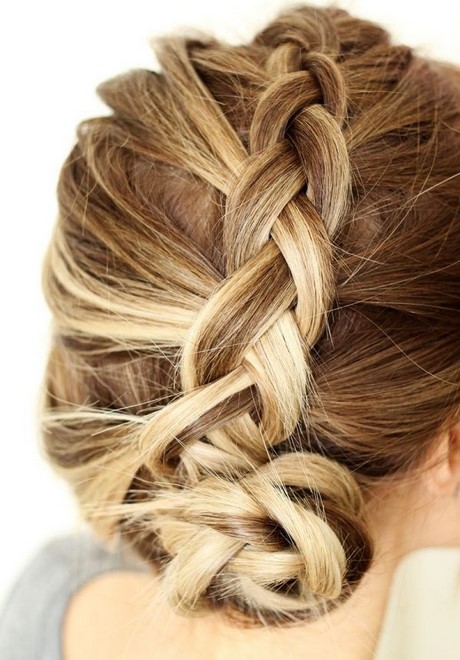 chignon-en-tresse-73_10 Chignon en tresse