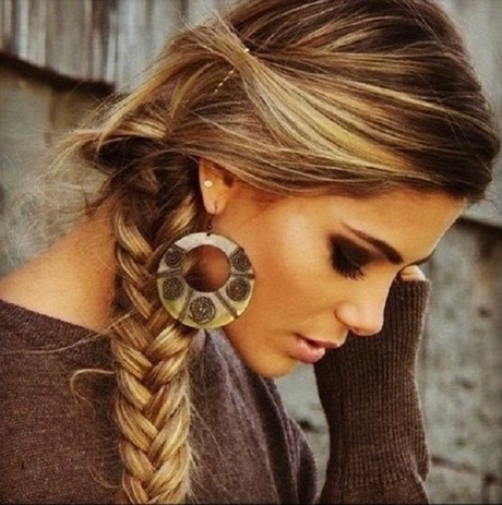 coiffure-tendance-tresse-75_14 Coiffure tendance tresse