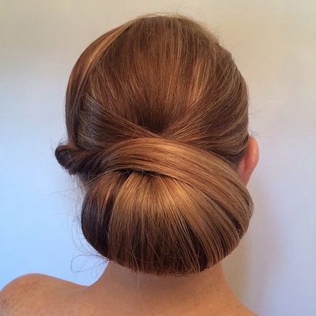 chignon-femme-2018-49_9 Chignon femme 2018