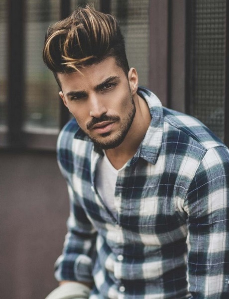 coiffure-tendance-homme-2018-67_11 Coiffure tendance homme 2018