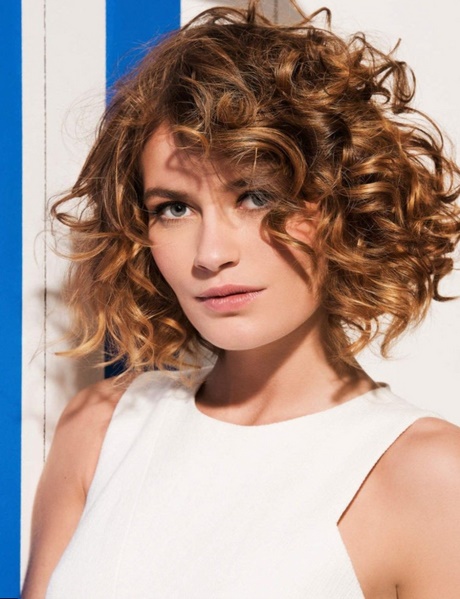 coupe-cheveux-femme-automne-2018-67_2 Coupe cheveux femme automne 2018