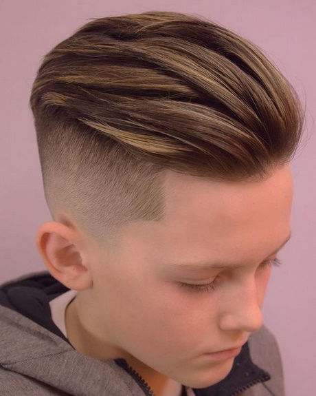 coupe-cheveux-jeune-homme-2018-38_19 Coupe cheveux jeune homme 2018