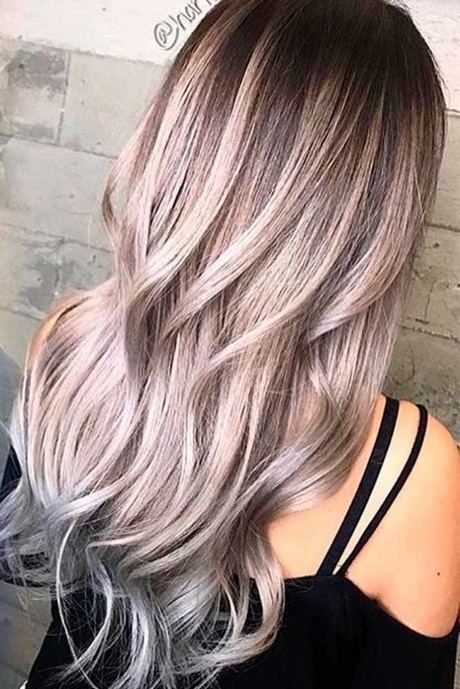 nouvelle-tendance-couleur-cheveux-2018-27 Nouvelle tendance couleur cheveux 2018