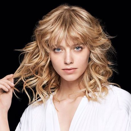 coupe-cheveux-long-2019-femme-92_7 Coupe cheveux long 2019 femme