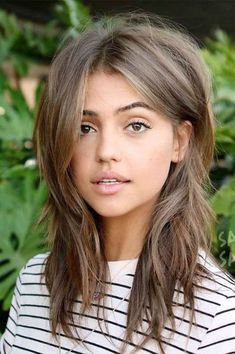 photo-coupe-de-cheveux-mi-long-2019-27_18 Photo coupe de cheveux mi long 2019