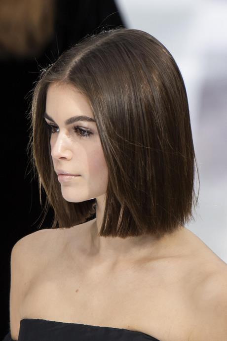 coiffure-tendance-2021-cheveux-court-23_10 Coiffure tendance 2021 cheveux court