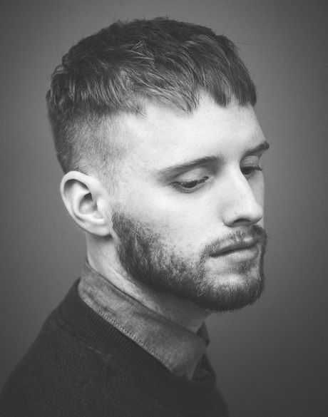 coiffure-tendance-homme-2021-38_16 Coiffure tendance homme 2021