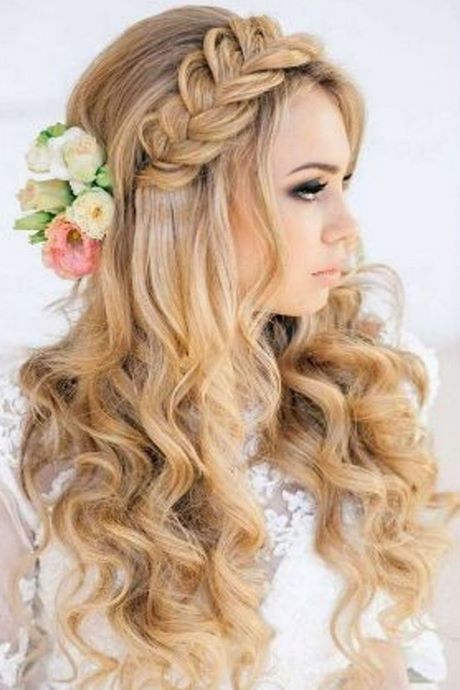 coiffure-mariage-tendance-2022-31_4 Coiffure mariage tendance 2022