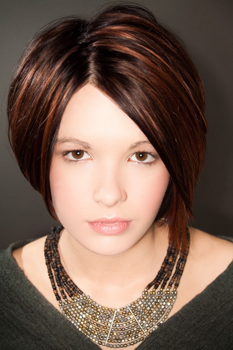 coiffure-tendance-pour-visage-rond-28_12 Coiffure tendance pour visage rond