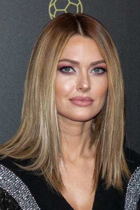 coiffure-cheveux-mi-longs-2020-74_12 Coiffure cheveux mi longs 2020