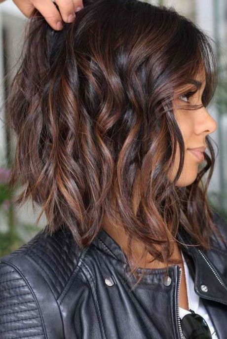 tendance-cheveux-mi-long-2020-73_4 Tendance cheveux mi long 2020