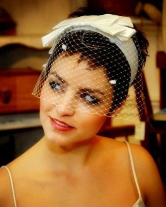 chapeau-mariage-pour-cheveux-courts-34_3 Chapeau mariage pour cheveux courts