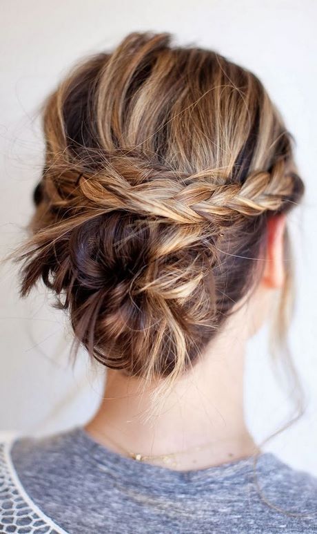 chignon-coiffe-decoiffe-mariage-28_12 Chignon coiffe decoiffe mariage