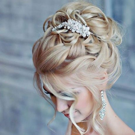 chignon-haut-pour-mariage-96_9 Chignon haut pour mariage