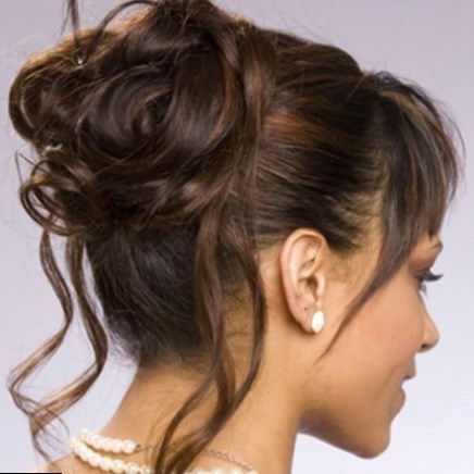 chignon-sur-cheveux-mi-long-00_9 Chignon sur cheveux mi long